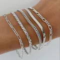 Silberfarbenes mehrlagiges Gliederketten-Armband-Set mit Büroklammer-Design - 5-teiliges Europäisches Minimalistisches Armband-Set (5766902HB) / 5 Stück / Silber