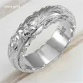 Vintage gravierter Rosenblumen-Bandring für Frauen in poliertem Silber-Weißgold-Finish - Größe 5 / Weißgold