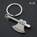 Llavero de hacha miniatura en metal plateado con mango texturizado y hoja con grabados - Hacha de Simulación Negra (A-21)
