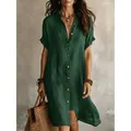 Elegantes dunkelgrünes kurzes Midi-Hemdkleid mit durchgehender Knopfleiste für den Sommer - S / Kleider / Dunkelgrün