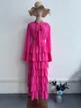 Robe longue fuchsia à volants superposés avec col à nœud et manches longues en mousseline - S / Robes / Rose rouge