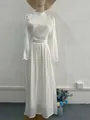 Élégante robe longue blanche de style français avec col montant et manches longues - S / Robes / Blanc