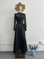 Élégante robe longue noire à col haut et manches longues de style français - S / Robes / Noir