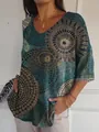 Stijlvol dames-T-shirt met V-hals en donkergroene geometrische ronde 3D-print ontwerp - XS / Tops / Patroon 12