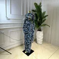 Robe longue en tulle imprimé floral à manches longues avec détails froncés - S / Robes / Bleu