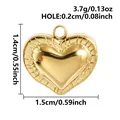 Goldener 3D-Herzanhänger, 1,5 cm x 1,4 cm, für die kreative DIY-Schmuckherstellung - Radial Texturierter Rand Stil (B70) / Gold