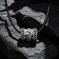 Colgante cilíndrico Mantra de seis sílabas en acero de titanio con cordón negro - Colgante + Cuerda de Cuero