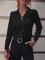 Elegante blusa negra de manga larga para mujer estilo oficina con detalle de broche de perlas - S / Tops / Negro
