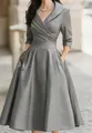 Elegantes graues Satin-Abendkleid mit langen Ärmeln und schlank machender Taillenformung - Grau