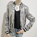 Schwere silberne Pailletten-Baseballjacke, ideal für Streetwear und Party-Mode - S / Oberteile / Silber