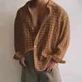 Camicia casual da uomo marrone a maniche lunghe con particolare trama in rilievo - Taglia S / Top / Caffè