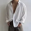 Elegante camicia casual a maniche lunghe per uomo con speciale texture stropicciata - Bianco