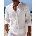Heren linnen shirt met lange mouwen in wit op het strand, toont ademende zomerse stoftextuur - M / Tops / Wit