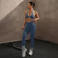 Completo da yoga blu senza cuciture con reggiseno sportivo e leggings a contrasto - Taglia M / Top E Pantaloni / Grigio