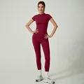 Ensemble de yoga professionnel bordeaux à séchage rapide pour femmes avec haut et legging - S / Haut Et Bas / Rouge Angola
