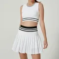 Ensemble deux pièces débardeur de sport blanc et jupe de tennis plissée à rayures noires - S / Top et Bottom / Blanc