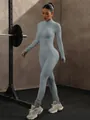 Combinaison de yoga sans couture grise côtelée pour femmes avec manches longues et zip - XS / Ensemble / Gris clair