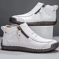 Detalle de zapatos casuales blancos altos para hombre con cremallera lateral y costura manual - Blanco (828)