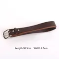 Detailansicht brauner Kostümgürtel für bayerische Tracht, 96,5 cm lang, 2,5 cm breit. - Gürtel mit Schnalle / Länge 96.5cm / Dunkelbraun