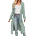 Vue détaillée d'un cardigan long vert sauge orné d'une dentelle florale élégante - Vert menthe