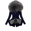 Parka d'hiver pour femme bleu marine avec capuche en fausse fourrure grise et polaire. - Bleu foncé
