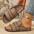 Sandali donna in camoscio marrone con fibbia e cuciture per uno stile estivo. - 35 / Kaki