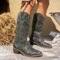 Elegant grey Western cowboy boots with floral embroidery and chunky mid-heels for women - 36 / Gray