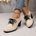 Elegante beige Damen Schnürschuhe aus Wildleder mit Blockabsatz für das Büro - Beige