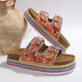 Boho oranje platform slippers met strasstenen en een levendige kleurrijke zool. - 36 / Oranjerood