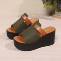 Élégantes sandales à talons compensés pour femmes en vert olive et marron - 34 / Vert Militaire