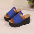 Sandales compensées à plateforme bleu royal et beige avec semelle noire épaisse pour femmes - 34 / Bleu saphir