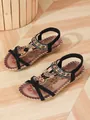 Böhmische schwarze flache Sandalen mit handgefertigten Perlen und Strasssteinen - 35 / Halbschwarz