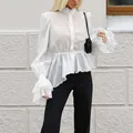 Elegante blusa francesa de tencel con mangas abullonadas y puños de encaje - Blanco