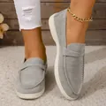 Mocasines planos de gamuza gris para mujer con suela blanca y diseño casual slip-on - 36 / Zapatos Planos Estilo Británico (W2028) / Gris claro