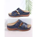 Sandales compensées bleu marine pour femmes avec design évidé et bride velcro - Bleu foncé