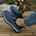 Vue détaillée des chaussures de marche légères pour hommes bleu marine à semelle épaisse - 38 / Bleu