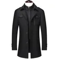 Dettaglio del cappotto di lana nero da uomo con elegante design a doppio collo - M-170 / Top / Nero