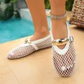 Bailarinas de malla blanca chic con detalles dorados metálicos y correa con hebilla - 35 / Blanco con hebilla de metal