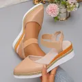Elegant beige closed-toe sandals with 7cm hemp rope wedge platform and ankle strap - 36 / Wedge Sandals / Khaki