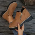 Modische braune Damen Wildleder Stiefeletten mit Reißverschluss und klobiger Profilsohle - 36 / Braun