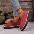 Stylish women's casual reddish-pink suede platform loafers with thick black lug soles - 36 / Red