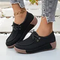 Dames zwarte platform loafers met stoffen bovenwerk en ronde neus met vetersluiting - 36 / Zwart