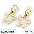 Élégantes boucles d'oreilles en résine avec pentagramme ajouré fini en acier doré - 29x28mm / Gold/Creamy White (KE134625-SP)