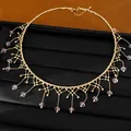 Collier choker en dentelle dorée élégant avec franges de cristal violet - Or avec strass rose