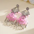 Élégantes boucles d'oreilles pendantes géométriques en résine rose et pampilles argentées - 51# Style Tige en Argent / Argent-Rose