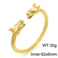 Herren-Vintage-Armreif mit doppelköpfigem Drachen in Goldoptik und gedrehtem Draht - Ganz In Gold Stil (KB170762-TSC) / 62x6mm