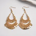 Elégantes boucles d'oreilles pendantes dorées géométriques avec pampilles en métal. - Style Crochet d'Oreille (65#) / Or