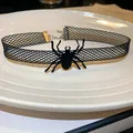 Collier choker d'Halloween en maille noire avec pendentif araignée pour costume de fête femme - Style Araignée