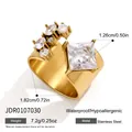 Vergoldeter Edelstahlring mit quadratischem Zirkonia und breitem, offenem Design. - Quadratischer Steinschmuck-Stil (JDR0107030)