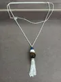 Stylische silberne Quastenkette im koreanischen Stil mit Tigerauge und Perlen. - Halskette-Silber-Braun-Stein